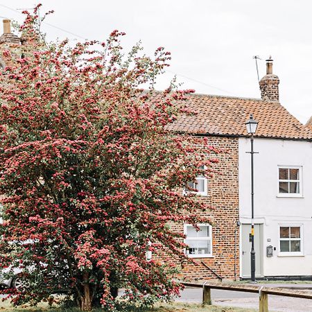 New Thirsk Stays - Herriot'S Hideaway Екстер'єр фото